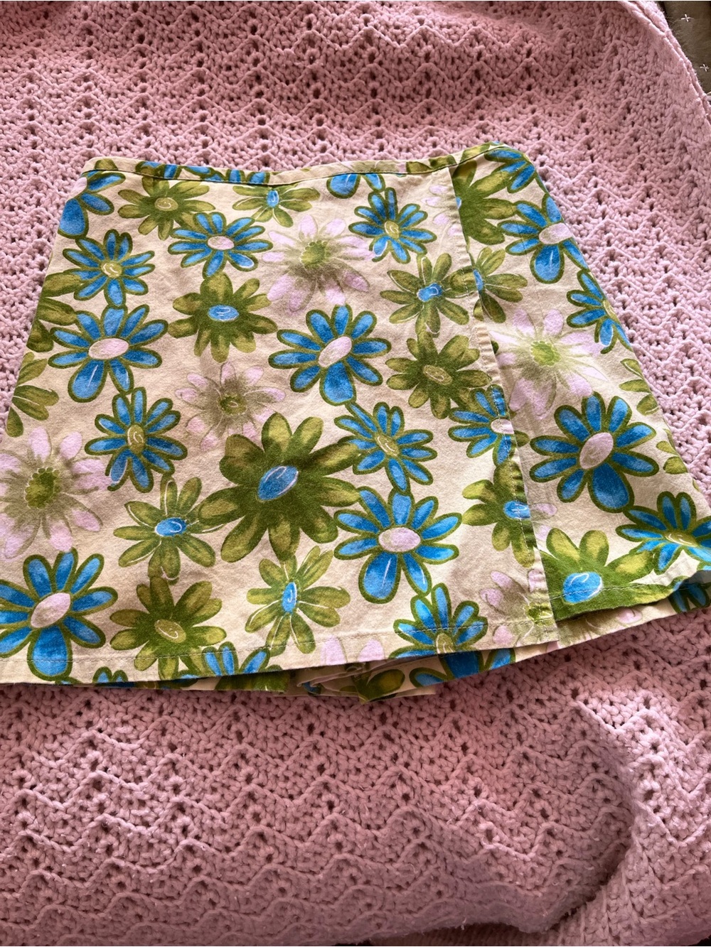 Floral A-Line culotte Skirt in Green & Blue floral print. GIRLS SIZE 12-14.